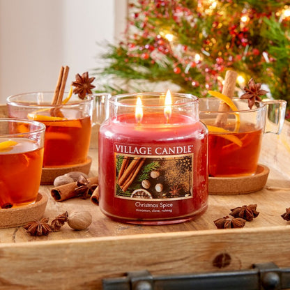 VELA MEDIANA 396 GRS VILLAGE CANDLE CHRISTMAS SPICE